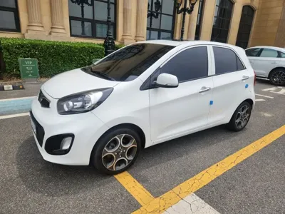 Kia Morning 2012, 124823 км, за 2953.92 USD
