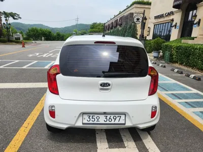 Kia Morning 2012, 124823 км, за 2953.92 USD