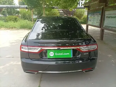 Lincoln Continental 2018, 139200 км, за 10343.9 USD - фото 6