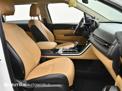 Kia Canival 2023, 86724 км, за 15032.17 USD - фото 10