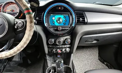 MINI Cooper 2019, 116813 км, за 4948.79 USD - фото 14