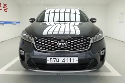 Kia Sorento 2018, 187457 км, за 8467.9 USD