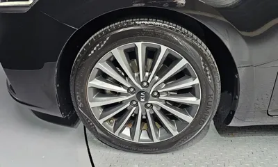 Kia K7 2017, 105558 км, за 8787.58 USD