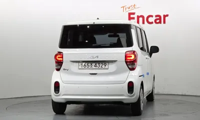 Kia Ray 2022, 24400 км, за 7618.67 USD