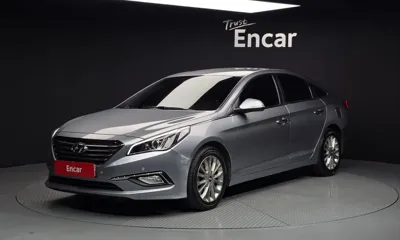 Hyundai Sonata · 2015 год