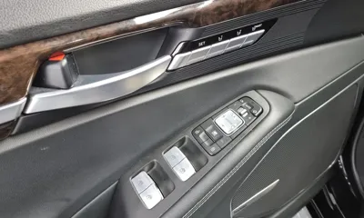Genesis G90 2021, 147280 км, за 18589.06 USD - фото 19