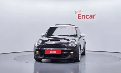 MINI Cooper 2013, 141723 км, за 4492.9 USD