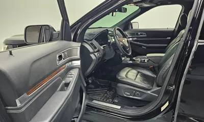 Ford Explorer 2018, 93900 км, за 10043.32 USD - фото 10