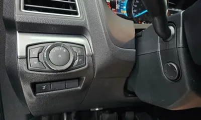 Ford Explorer 2018, 93900 км, за 10043.32 USD - фото 17
