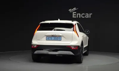 Kia Niro 2023, 52813 км, за 17395.3 USD