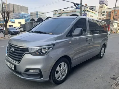 Hyundai Starex 2018, 130073 км, за 9787.17 USD