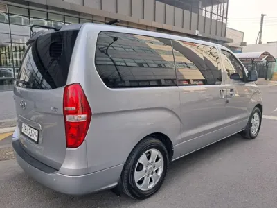 Hyundai Starex 2018, 130073 км, за 9787.17 USD