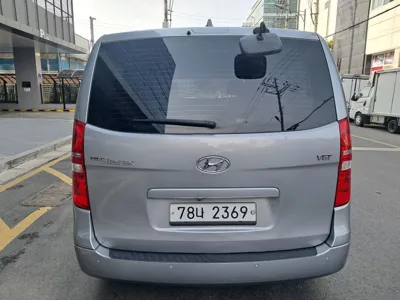 Hyundai Starex 2018, 130073 км, за 9787.17 USD - фото 6
