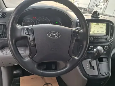 Hyundai Starex 2018, 130073 км, за 9787.17 USD - фото 15