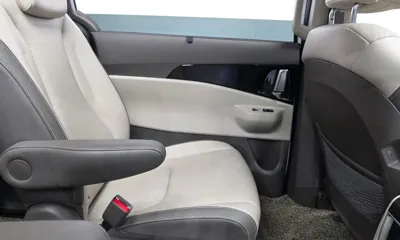 Kia Canival 2024, 23667 км, за 29859.51 USD - фото 25