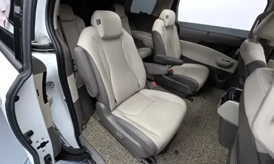 Kia Canival 2024, 23667 км, за 29859.51 USD - фото 26
