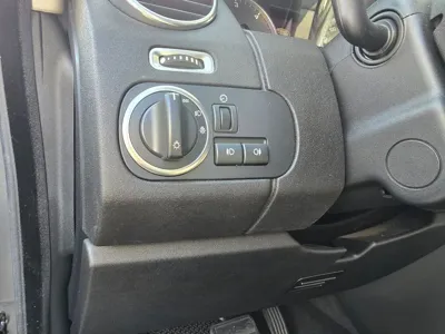 Land Rover Discovery 2016, 240000 км, за 10437.18 USD