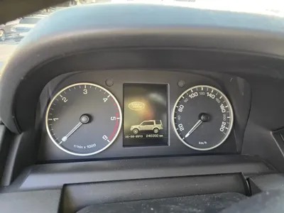 Land Rover Discovery 2016, 240000 км, за 10437.18 USD - фото 6