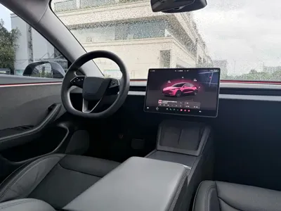 Tesla Model 3 2024, 49000 км, за 25279.09 USD - фото 10