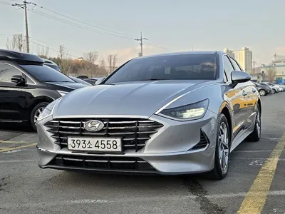 Hyundai Sonata 2020, 67223 км, за 10774.73 USD