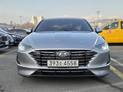 Hyundai Sonata 2020, 67223 км, за 10774.73 USD - фото 16