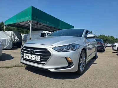 Hyundai Avante · 2018 год