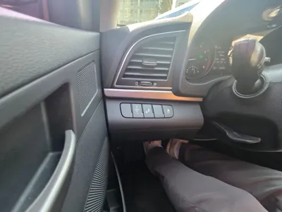 Hyundai Avante 2018, 66324 км, за 6557.7 USD - фото 14