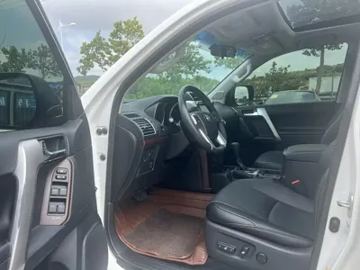 Toyota Prado 2014, 150000 км, за 26492.19 USD