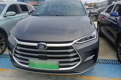 BYD Tang New Energy 2023, 69700 км, за 17921 USD