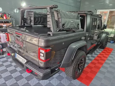 Jeep Gladiator 2023, 34000 км, за 36403.81 USD - фото 2