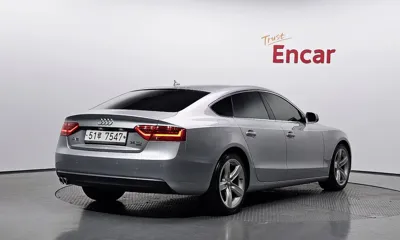Audi A5 2015, 155453 км, за 4466.63 USD
