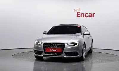 Audi A5 2015, 155453 км, за 4466.63 USD