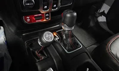 Jeep Wrangler 2023, 11108 км, за 34987.53 USD - фото 9
