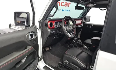 Jeep Wrangler 2023, 11108 км, за 34987.53 USD - фото 11