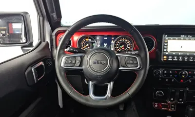 Jeep Wrangler 2023, 11108 км, за 34987.53 USD - фото 12