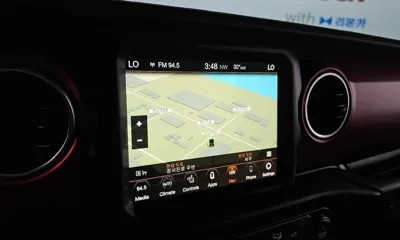 Jeep Wrangler 2023, 11108 км, за 34987.53 USD - фото 14
