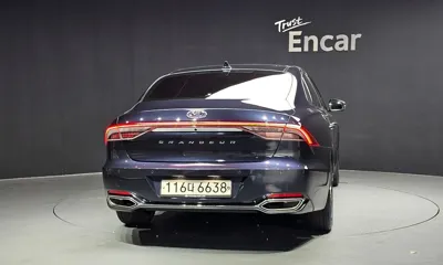 Hyundai Grandeur 2020, 60535 км, за 14113.17 USD