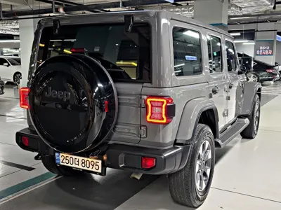 Jeep Wrangler 2022, 43595 км, за 27241.7 USD