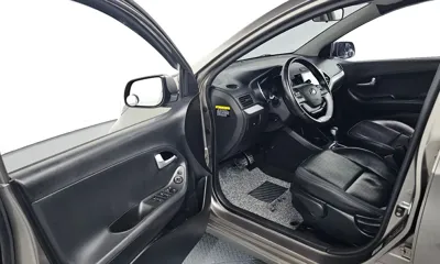 Kia Morning 2016, 78418 км, за 3120.33 USD - фото 10