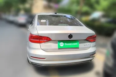 Volkswagen Lavida 2021, 13500 км, за 9866 USD