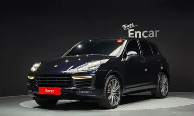 Porsche Cayenne · 2016 год