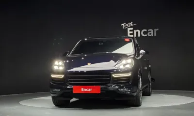Porsche Cayenne 2016, 206649 км, за 19377.29 USD