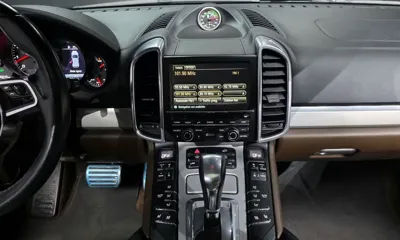 Porsche Cayenne 2016, 206649 км, за 19377.29 USD - фото 14