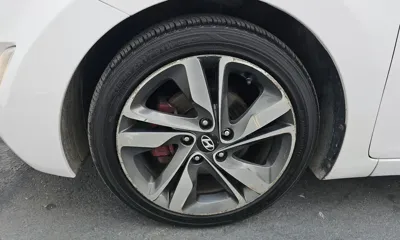 Hyundai Avante 2014, 200333 км, за 2775.02 USD