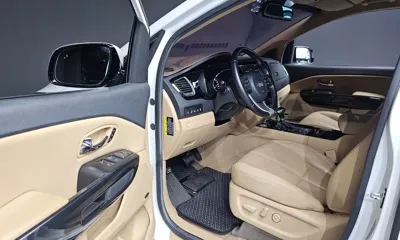 Kia Canival 2016, 155237 км, за 6940.78 USD - фото 10