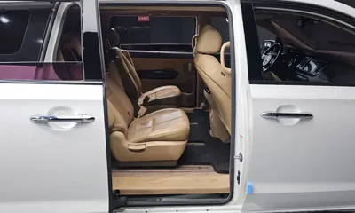 Kia Canival 2016, 155237 км, за 6940.78 USD - фото 11