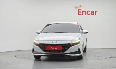 Hyundai Avante 2023, 72091 км, за 9056.06 USD