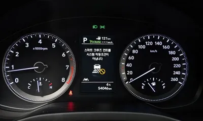 Hyundai Grandeur 2019, 54046 км, за 10437.18 USD - фото 8