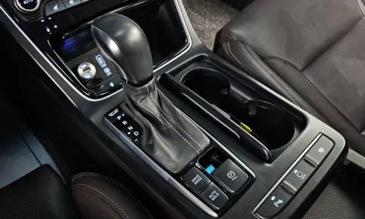 Hyundai Grandeur 2019, 54046 км, за 10437.18 USD - фото 9