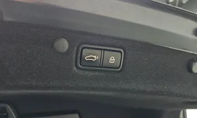 Hyundai Grandeur 2019, 54046 км, за 10437.18 USD - фото 20